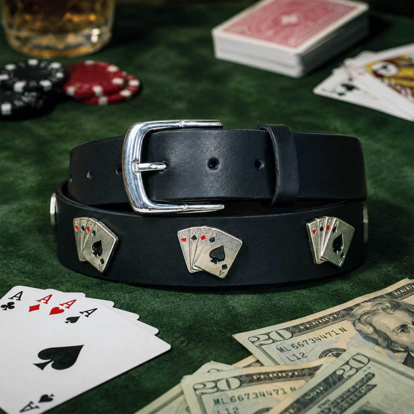 Milwaukee Leather Men's Playing Card Emblem Genuine Leather Belt, MP7139