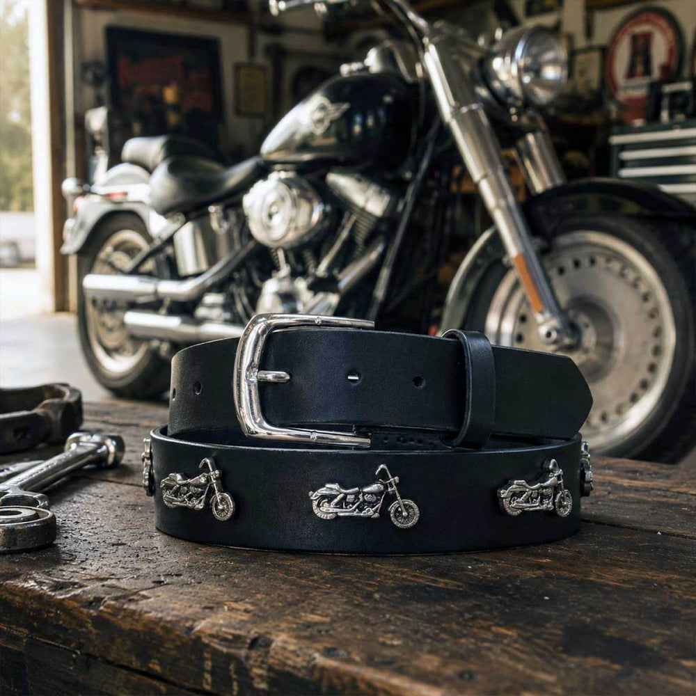 Milwaukee Leather Men's Motorcycle Emblem Genuine Leather Belt, MP7143